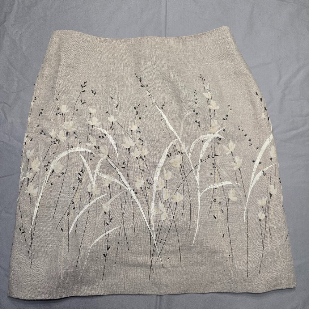 Anne Taylor Loft 100% Linen Natural Tan Beaded Floral Lined Skirt Size 6P
